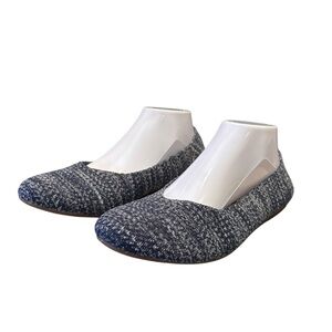Stylish Blue knit Women's ballet flats‎ Shoes size 9.5